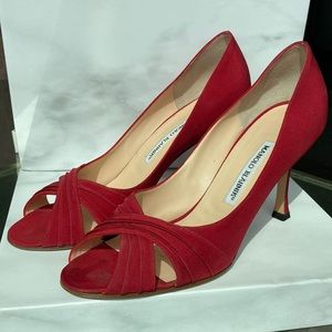 Manolo Blahnik Plissenous heels
